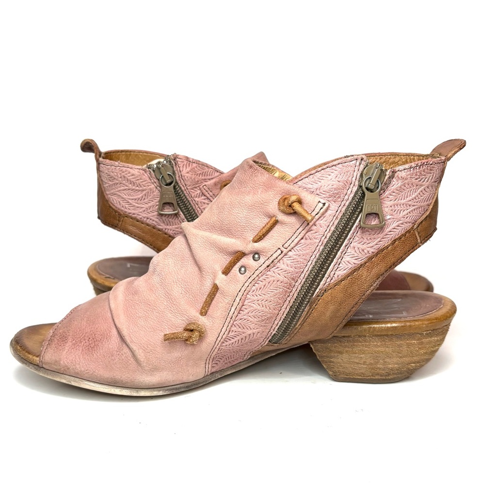 Miz Mooz Pink Leather Open-Toe Ankle Sandals - Picture 2 of 8